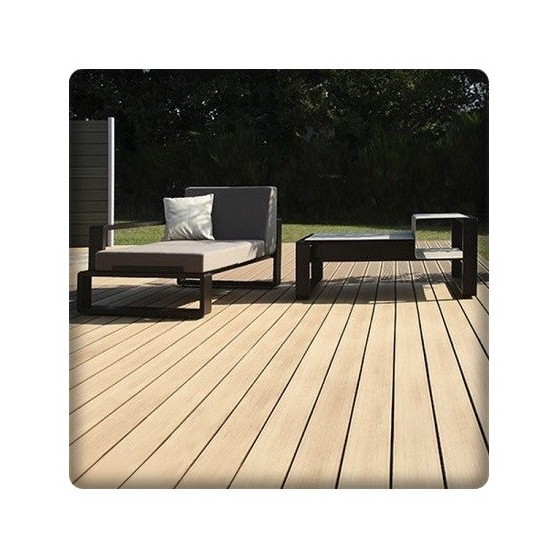 Terrasse en bois composite